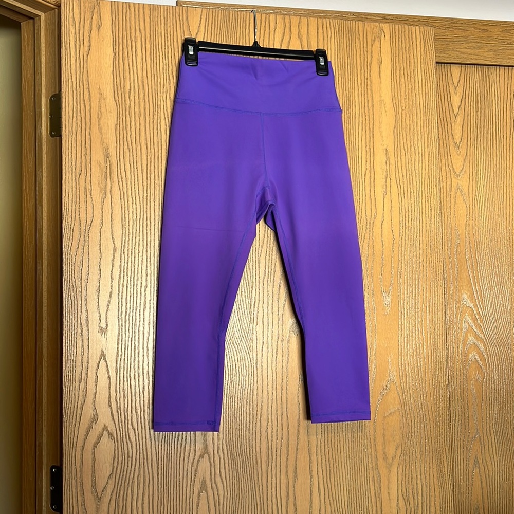 Zyia Ascend High Rise Capri